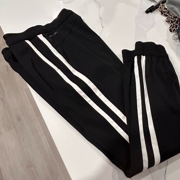 Marc Cain Joggers - Picture 12 of 16